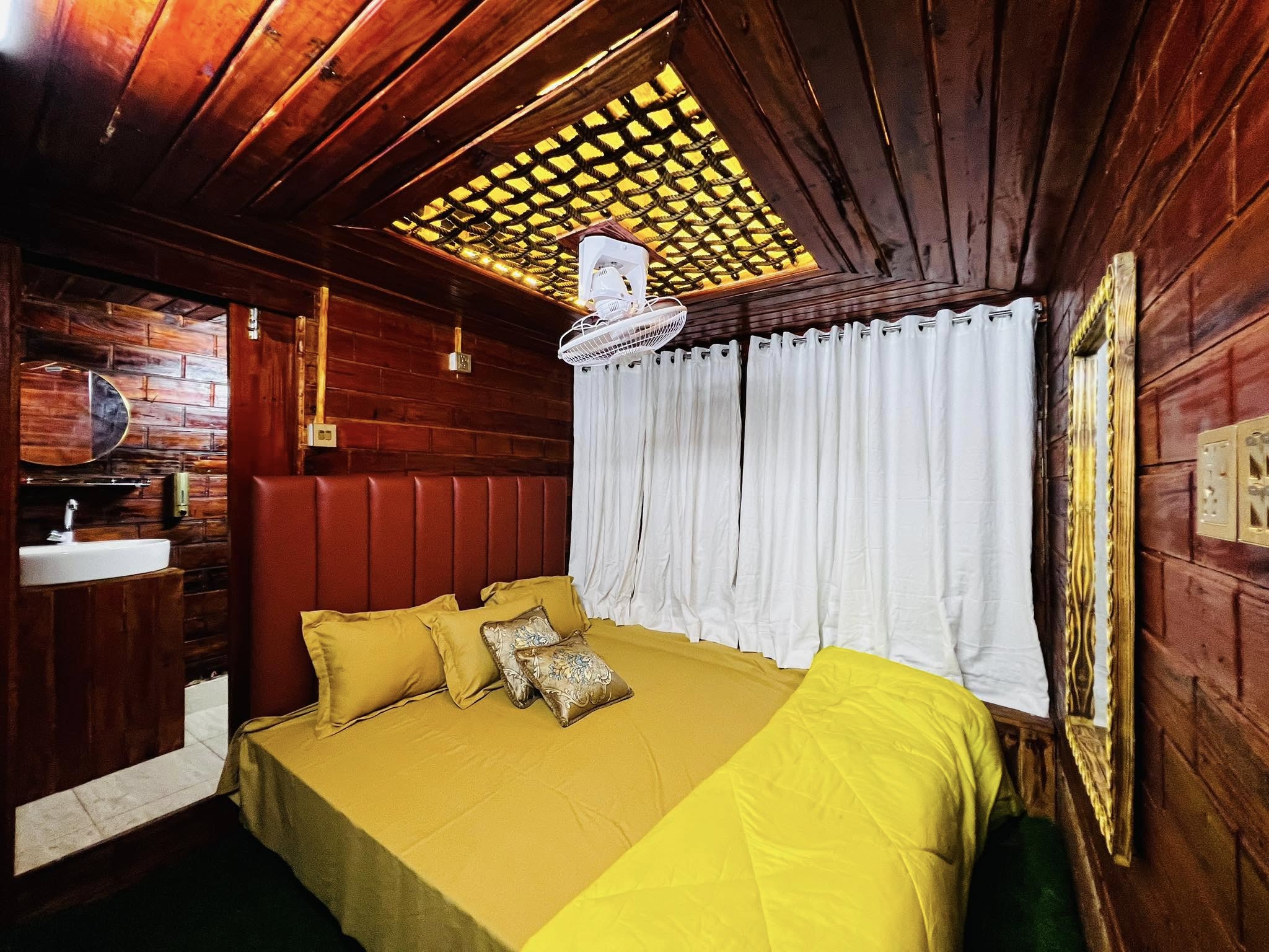 Cabin-04