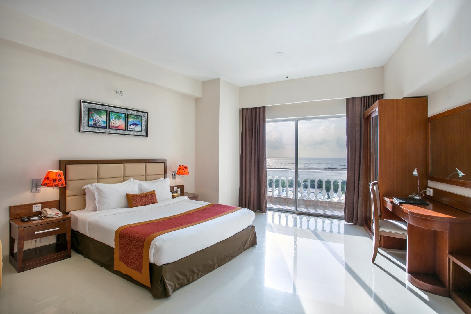 Executive Suite Sea View with Belcony